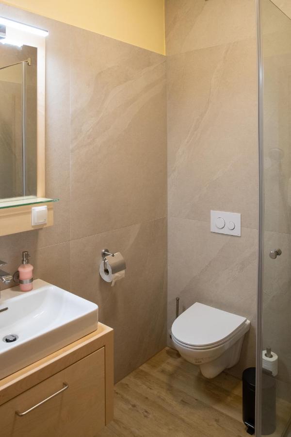 Landhaus Storch - Pension Ganserndorf Εξωτερικό φωτογραφία