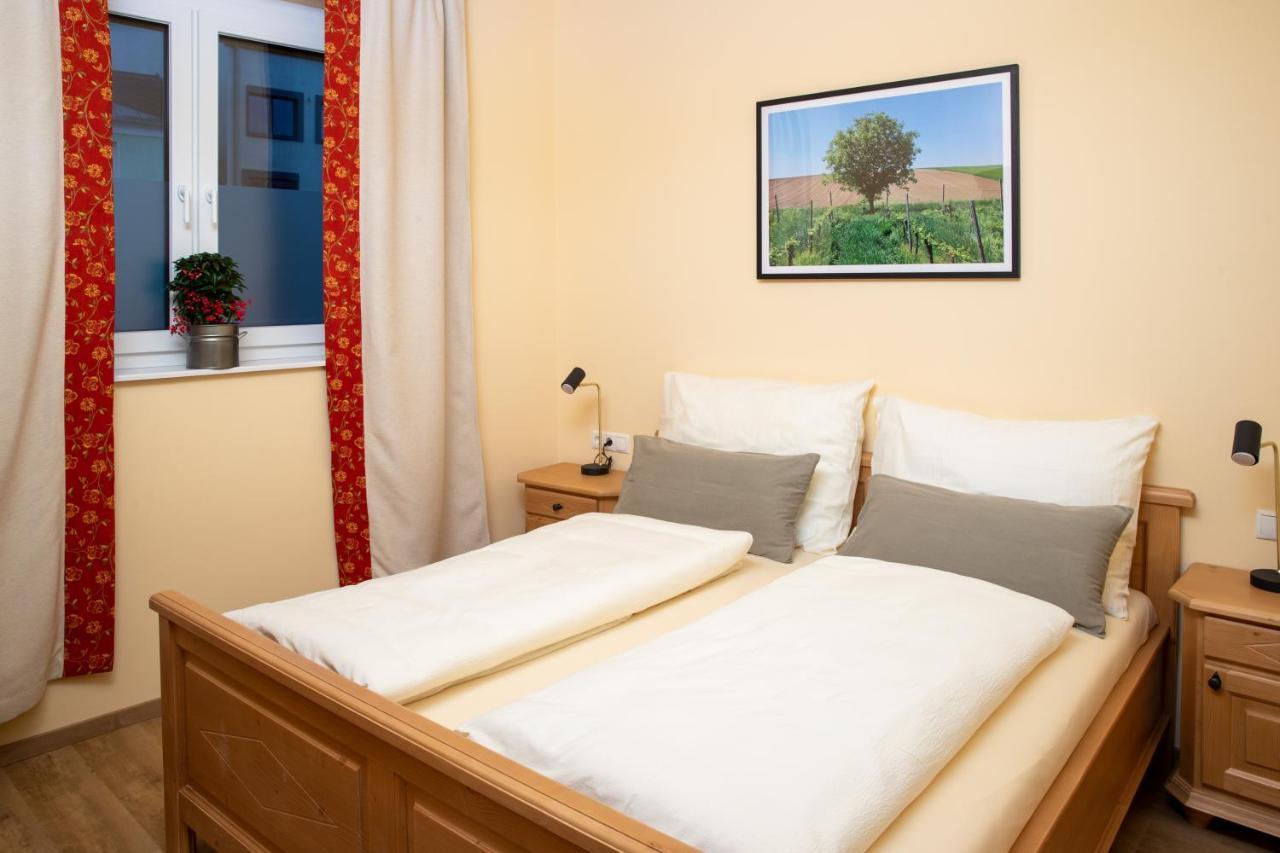 Landhaus Storch - Pension Ganserndorf Εξωτερικό φωτογραφία